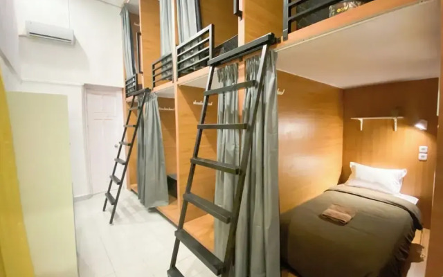 Snooze Hostel Malang