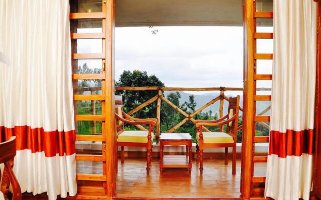 Hanging Huts Resort - Kotagiri