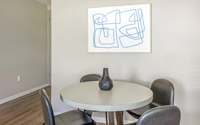 Landing Phoenix Warehouse District