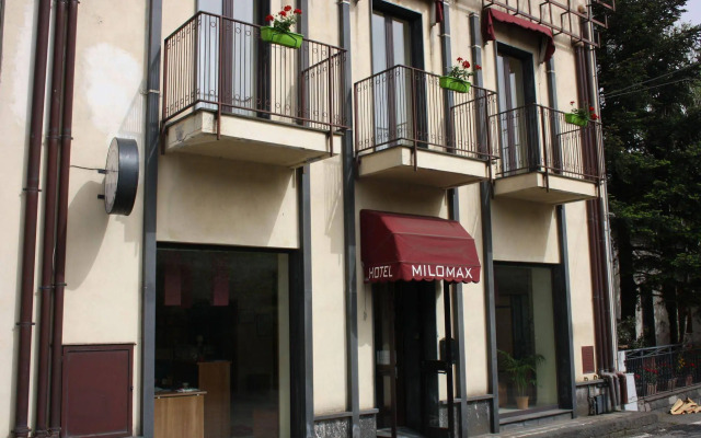 Hotel Milomax