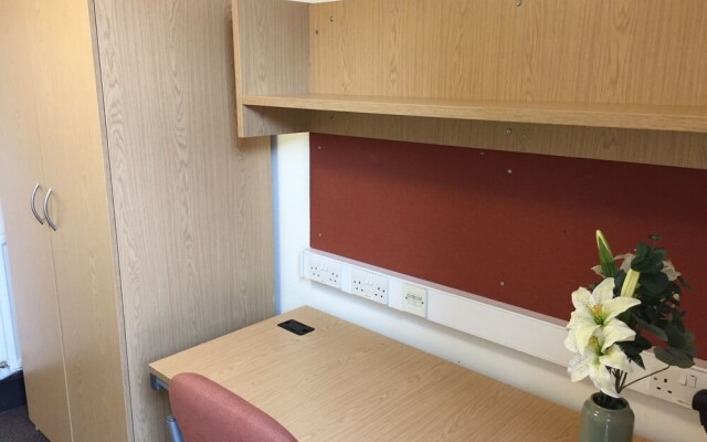 Davies Court - Hostel