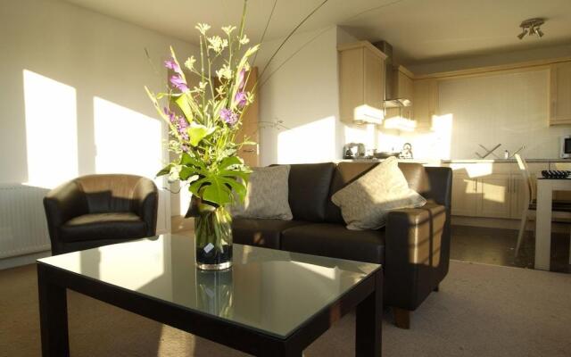 Fountain Court Apartments - EQ2