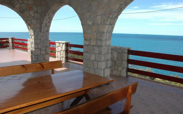 Stone House “Mediterraneo”