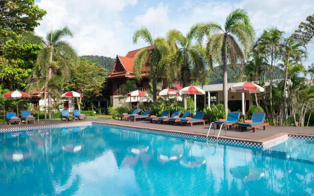 Royal Lanta Resort & Spa