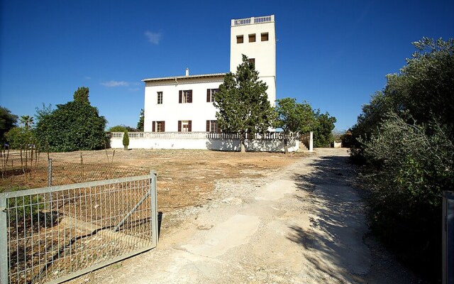Son Granada