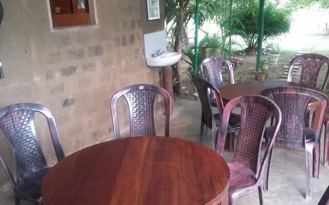 Lotus Chalets Eco Hotel