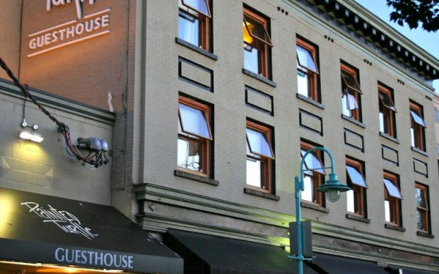 Painted Turtle Guesthouse (Hostel)