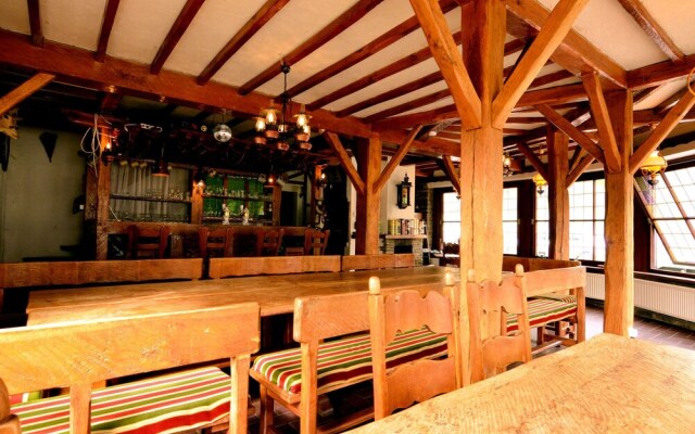 Pleasant Holiday Home in Ouren With a Bar