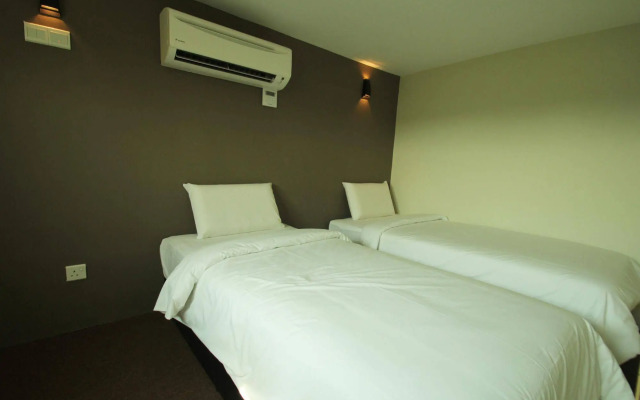 Eastville Residence