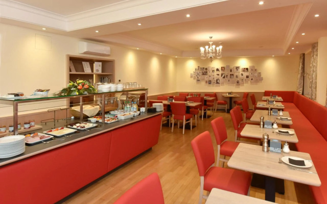 Hotel Adria München