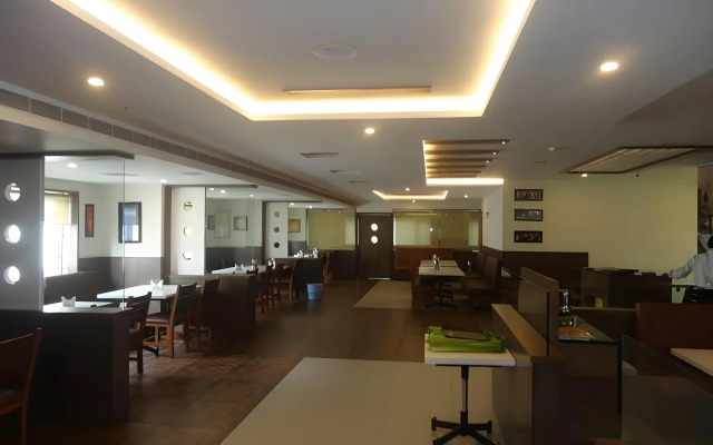 OYO Rooms Madurai District Court