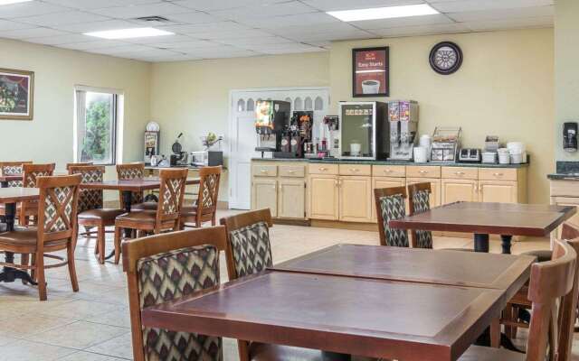 Econo Lodge Dalton West