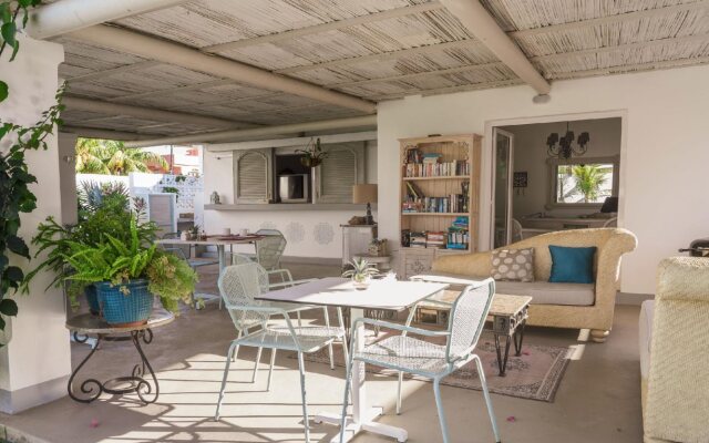 Le Mandala Moris B&B Guesthouse