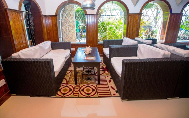 Best Western Jangwani Sea Breeze Hotel