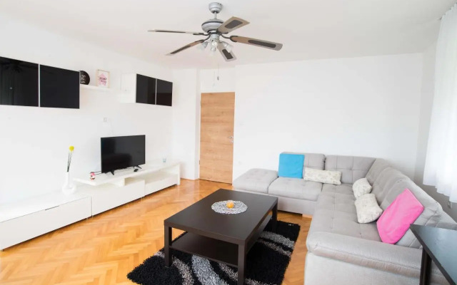 Apartment Ani