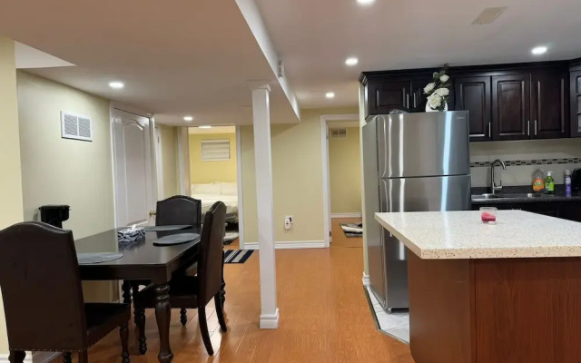 Comfy Basement Apartment in Toronto