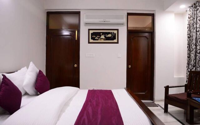 Hotel Sukh Vilas Jaipur