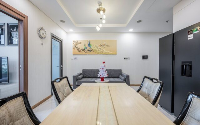 2 Bed Landmark 81