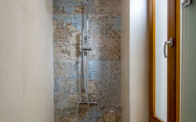 Elma Suites