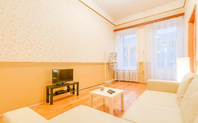 Меблированные комнаты Nevsky 79