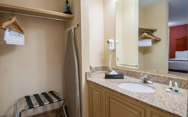 Governor's Suites Hotel Oklahoma City Airport Area