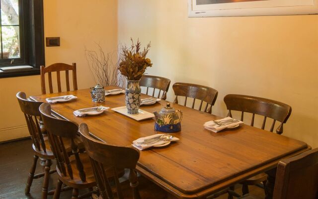 Sydney Harbour Bed and Breakfast