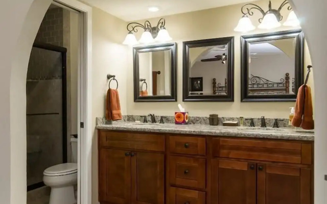 Thunderbird By Signature Vacation Rentals