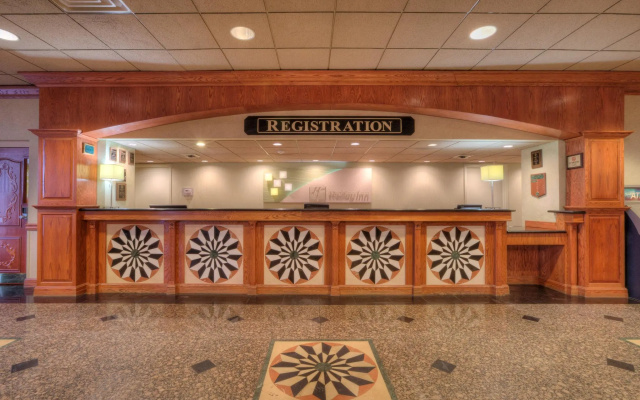 Holiday Inn Express & Suites Southgate - Detroit Area by IHG