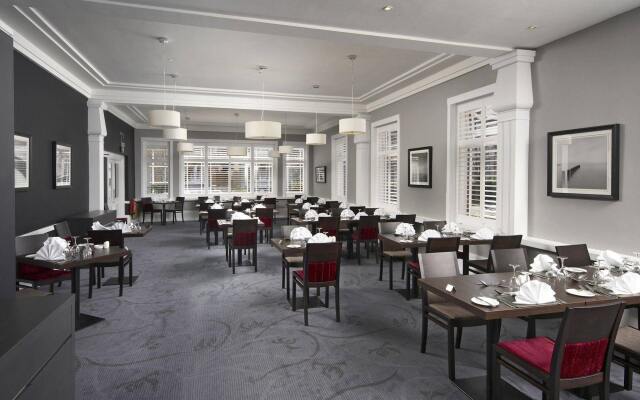 The New Southlands Hotel