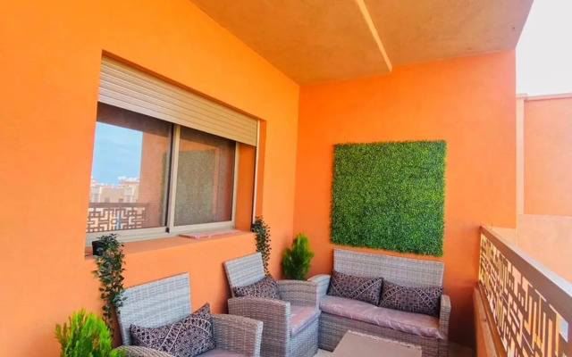 Superbe appartement en résidence avec piscines