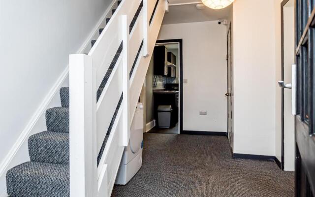 Shirley House 3 Guest House Self Catering