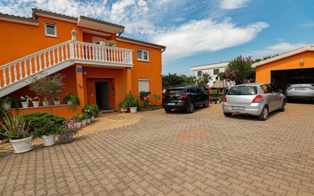 Awesome Home in Vodice With Wifi and 1 Bedrooms