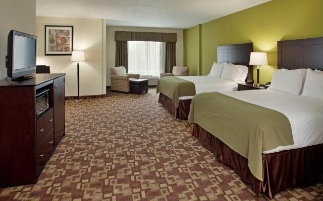 Holiday Inn Express Hotel & Stes Kansas City Sports Complex, an IHG Hotel