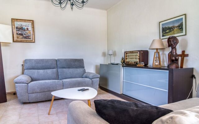 Secluded Holiday Home in Aups With Garden