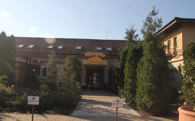 Anette Resort