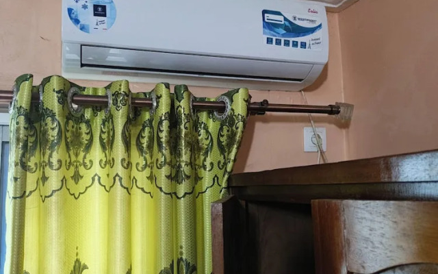 Newtown Palace Hotel