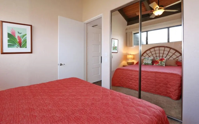 Papakea #g408 2 Bedroom Condo by RedAwning