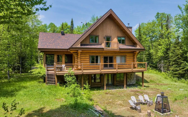 L Imprévu by Tremblant Platinum