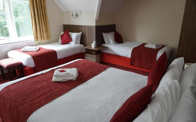 Broadfield Park Hotel