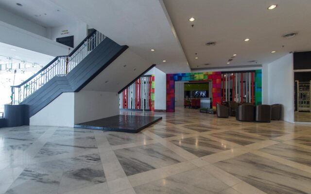 OYO Capital O 89357 Unicorn Hotel