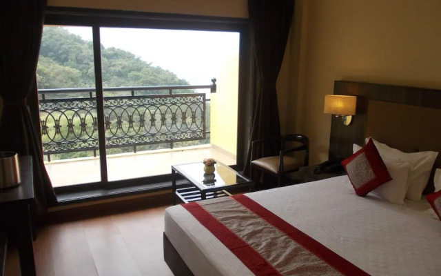 Antariksh Retreat