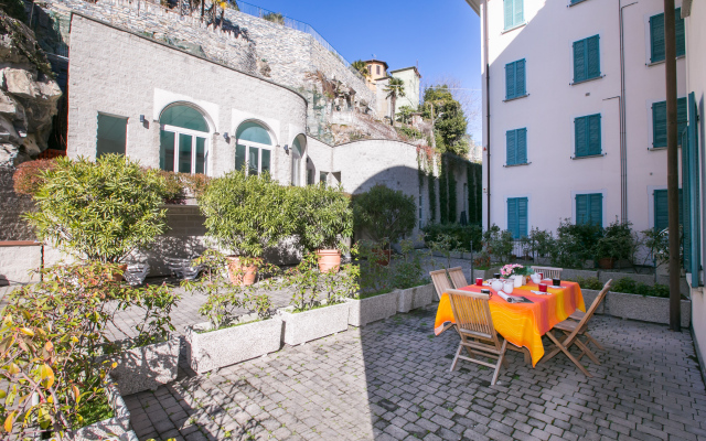 Villa Larius Balcone
