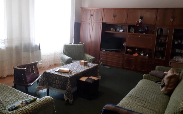 Veriko's Guest Hause