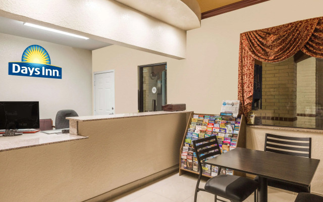 Jesup Inn & Suites