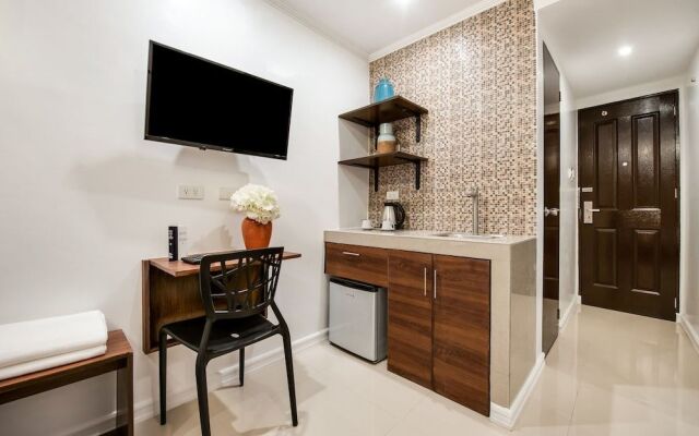 Oyo 232 Nest Nano Suites Fort