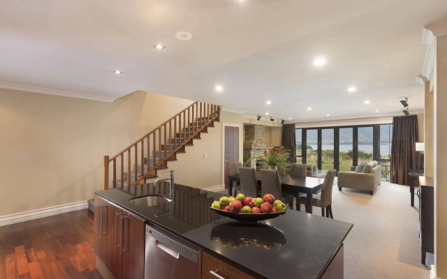 Platinum Queenstown Villas