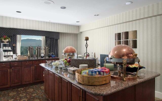 Hilton Tucson East