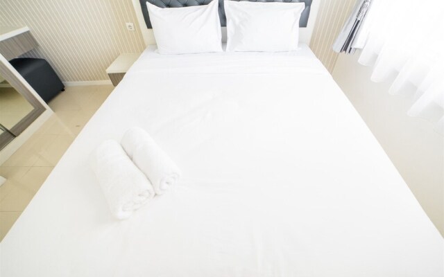 Relaxing Apartment at Parahyangan Residence