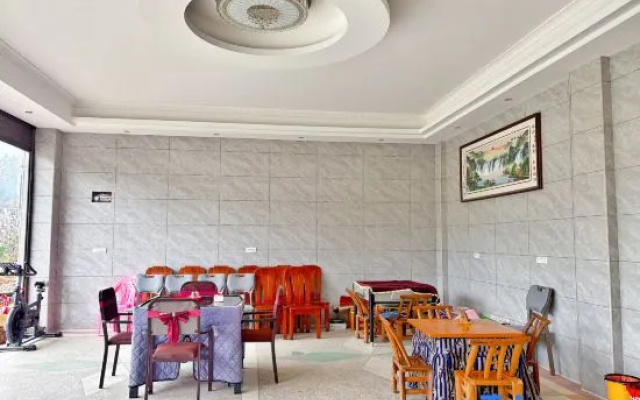 Qixi Homestay (Biancheng Chayu Scenic Area) – Restaurant – Xiangxi