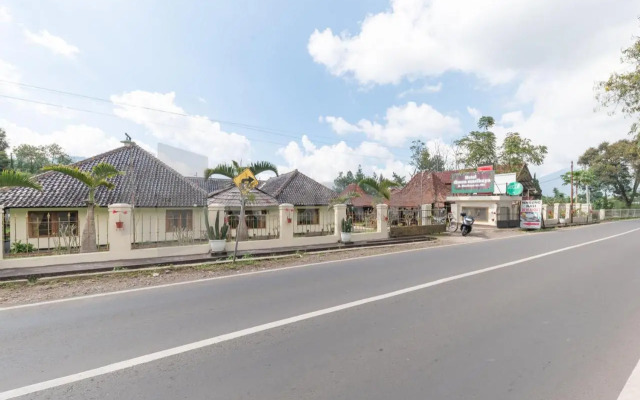 OYO 211 Seruni Residence